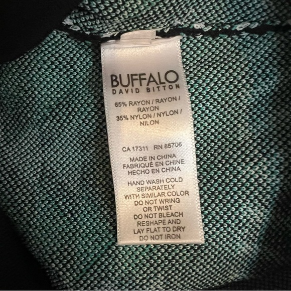 Knit Halter Top - Picture 4 of 5